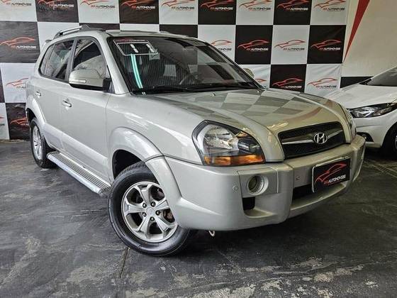 HYUNDAI TUCSON 2011