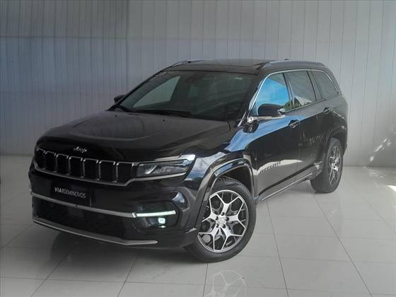 JEEP COMMANDER 2023