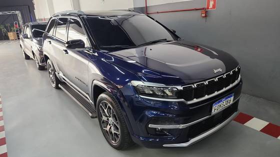 JEEP COMMANDER 2022