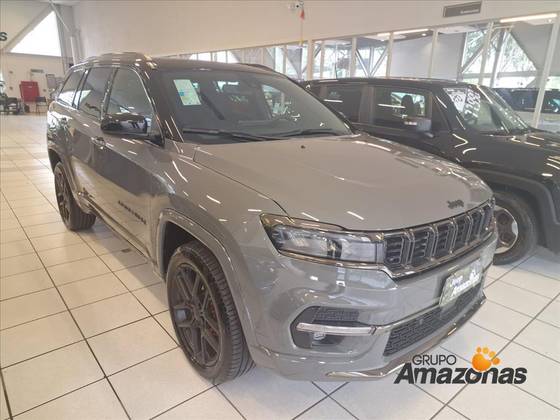 JEEP COMMANDER 2025