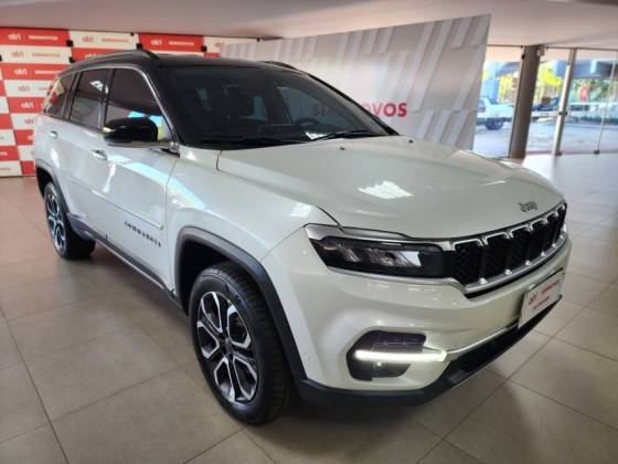 JEEP COMMANDER 2023