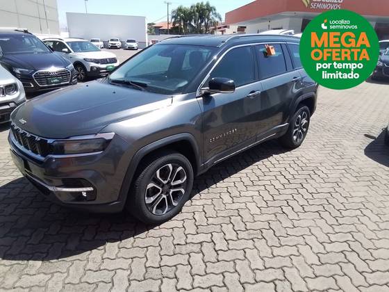 JEEP COMMANDER 2023