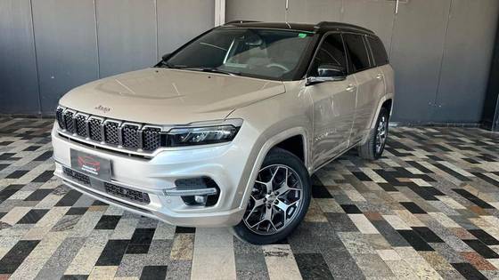 JEEP COMMANDER 2022