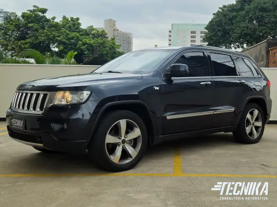 JEEP GRAND CHEROKEE 2013