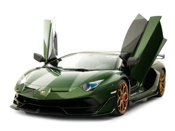 LAMBORGHINI AVENTADOR 2019