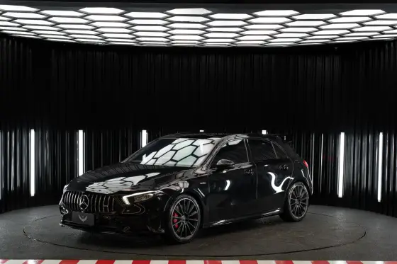 MERCEDES-BENZ A 35 AMG 2020