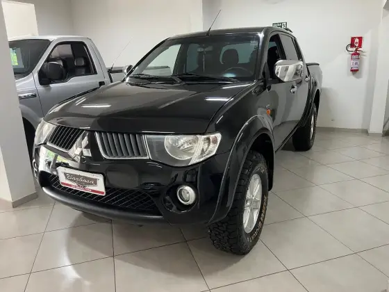 MITSUBISHI L200 2009