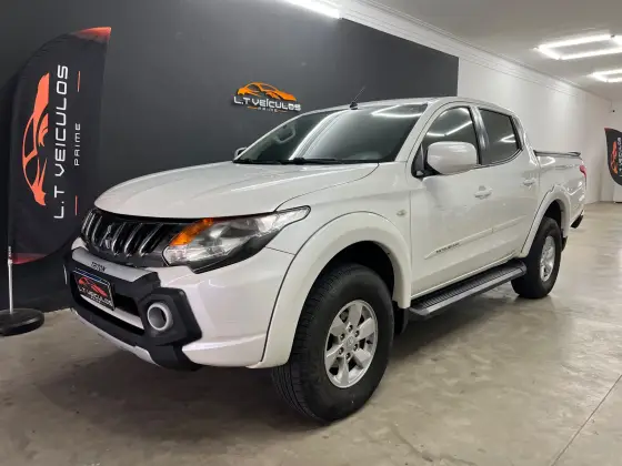 MITSUBISHI L200 TRITON 2019