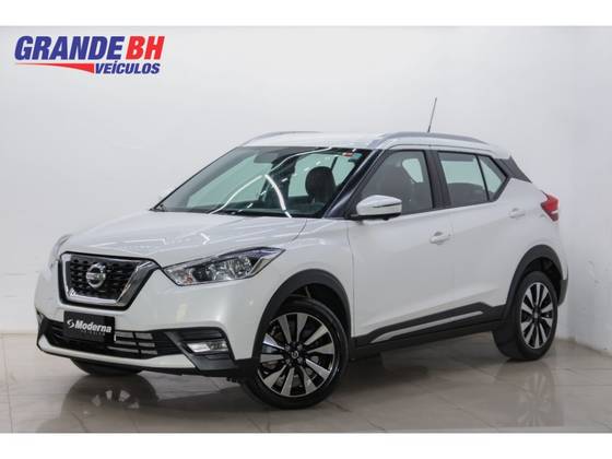 NISSAN KICKS 2017