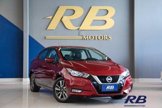 NISSAN VERSA 2023