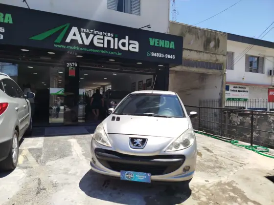 PEUGEOT 207 2011