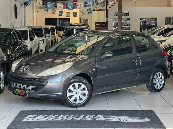 PEUGEOT 207 2011
