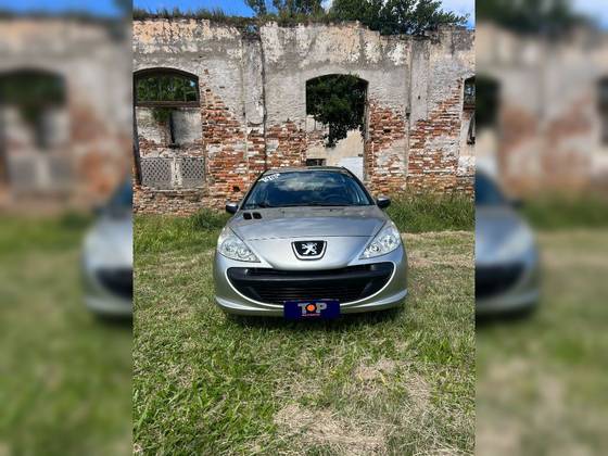 PEUGEOT 207 2010