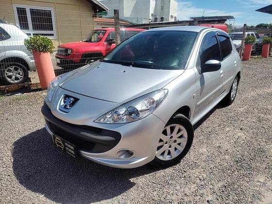 PEUGEOT 207 2010