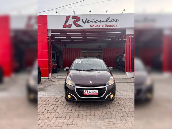 PEUGEOT 208 2017