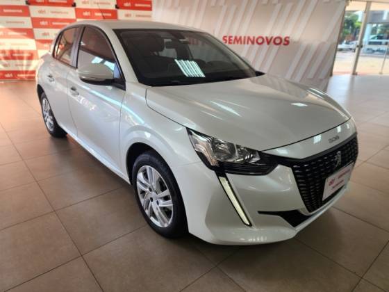 PEUGEOT 208 2022