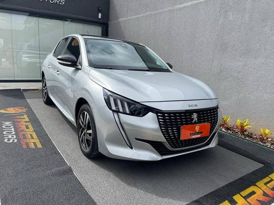 PEUGEOT 208 2022