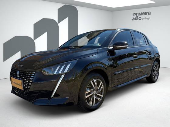PEUGEOT 208 2021