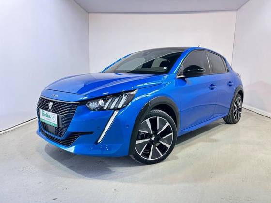 PEUGEOT 208 2023