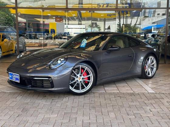 PORSCHE 911 2020