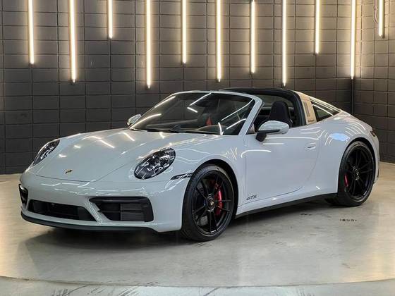 PORSCHE 911 2024