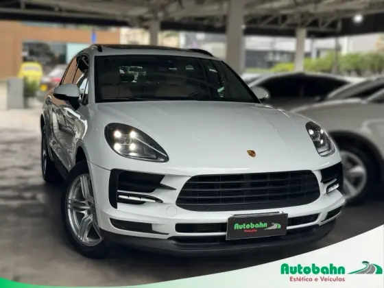 PORSCHE MACAN 2021