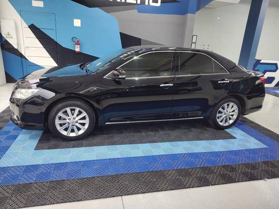 TOYOTA CAMRY 2012