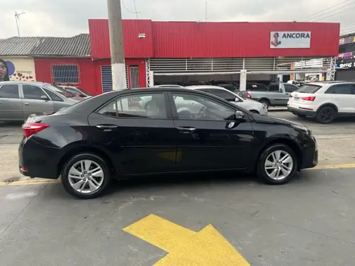 TOYOTA COROLLA 2017