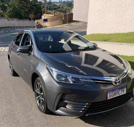 TOYOTA COROLLA 2018