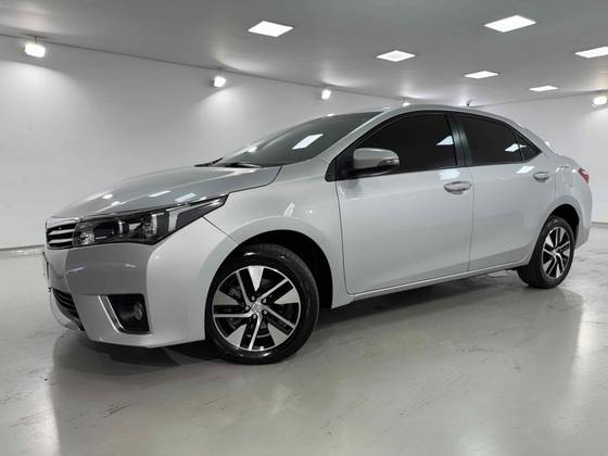 TOYOTA COROLLA 2017