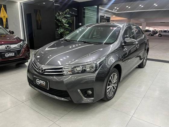 TOYOTA COROLLA 2017