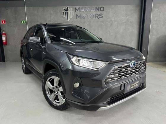 TOYOTA RAV4 2020