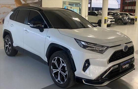 TOYOTA RAV4 2024