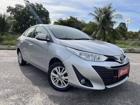 TOYOTA YARIS 2019