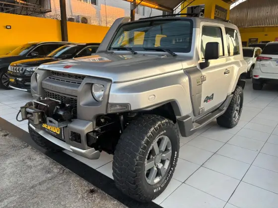 TROLLER T4 2015