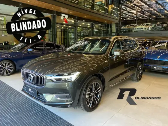 VOLVO XC60 2021