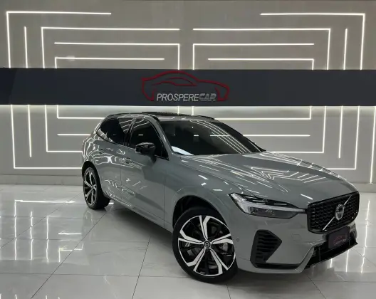VOLVO XC60 2024