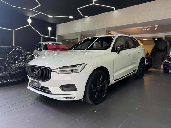 VOLVO XC60 2018
