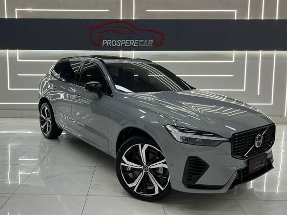 VOLVO XC60 2024