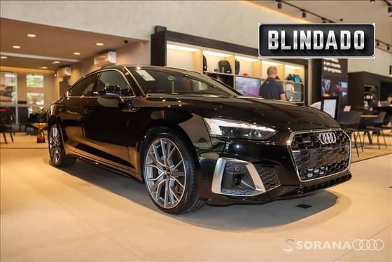 AUDI A5 2025