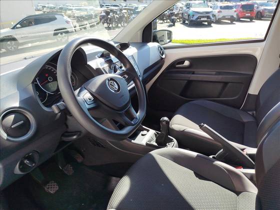 VOLKSWAGEN UP 2020