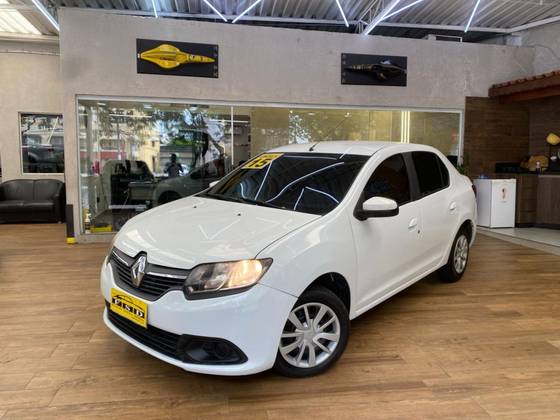 RENAULT LOGAN 2015
