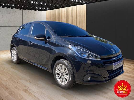 PEUGEOT 208 2020