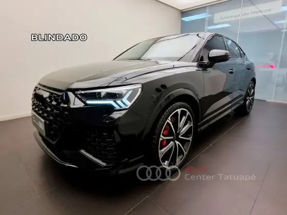AUDI RS Q3 2021