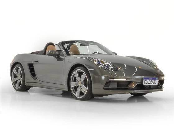 PORSCHE 718 2024