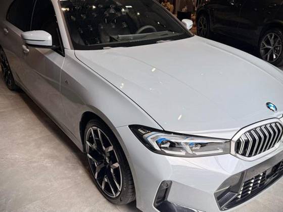 BMW 320i 2025