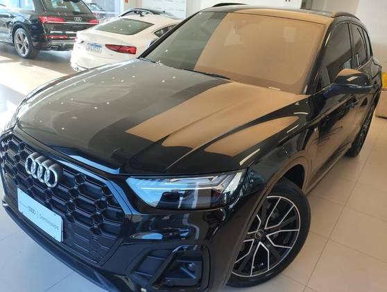 AUDI Q5 2021