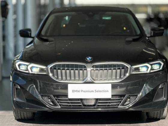 BMW 320i 2023