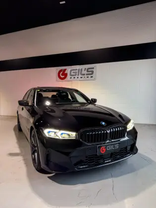 BMW 320i 2025
