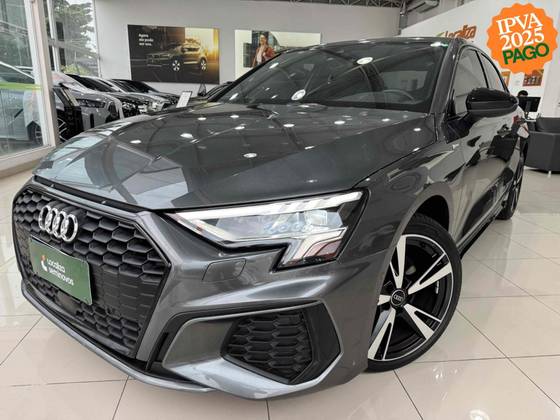 AUDI A3 2024